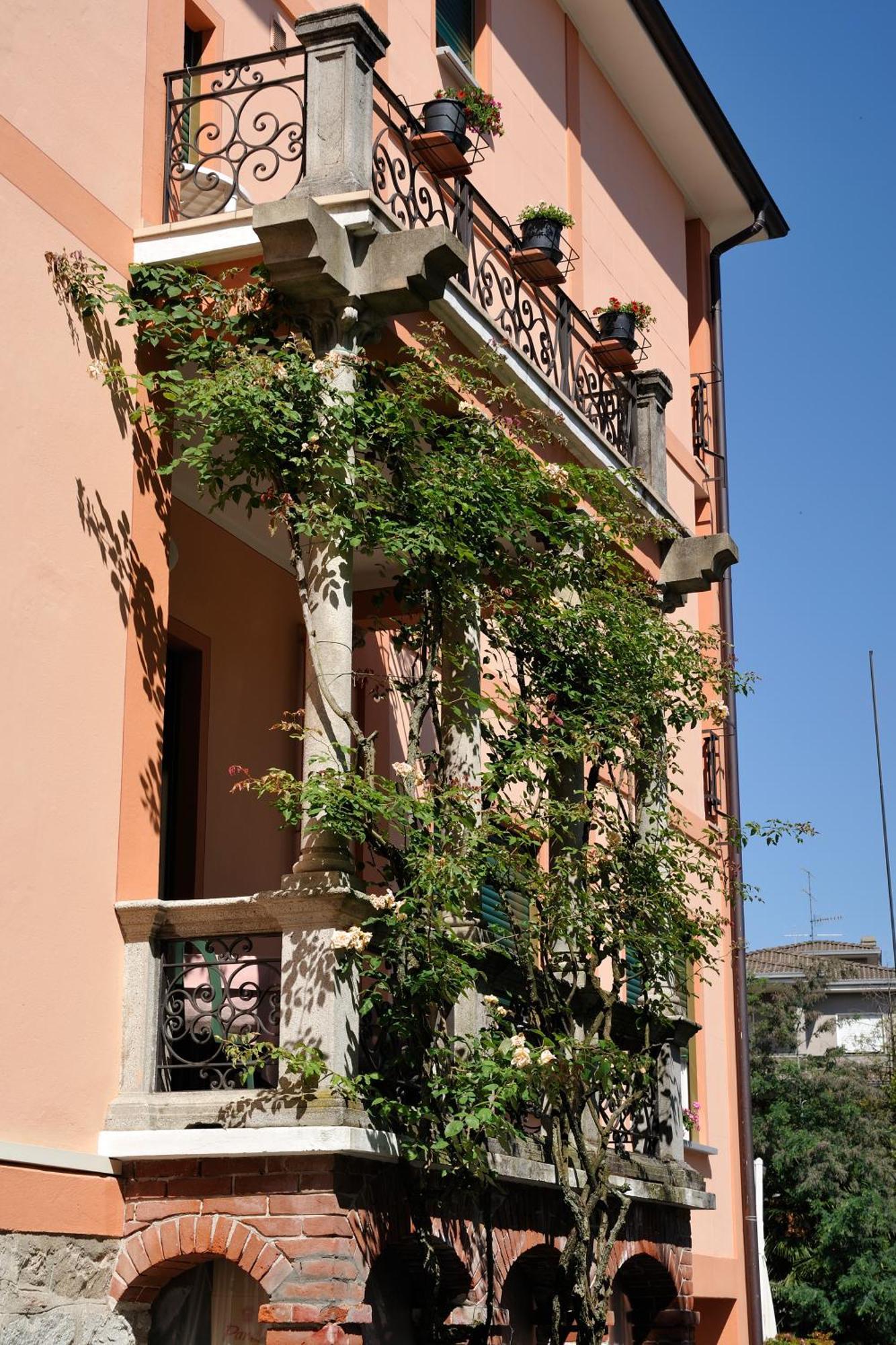 Hotel Villa Mon Toc Stresa Exterior foto