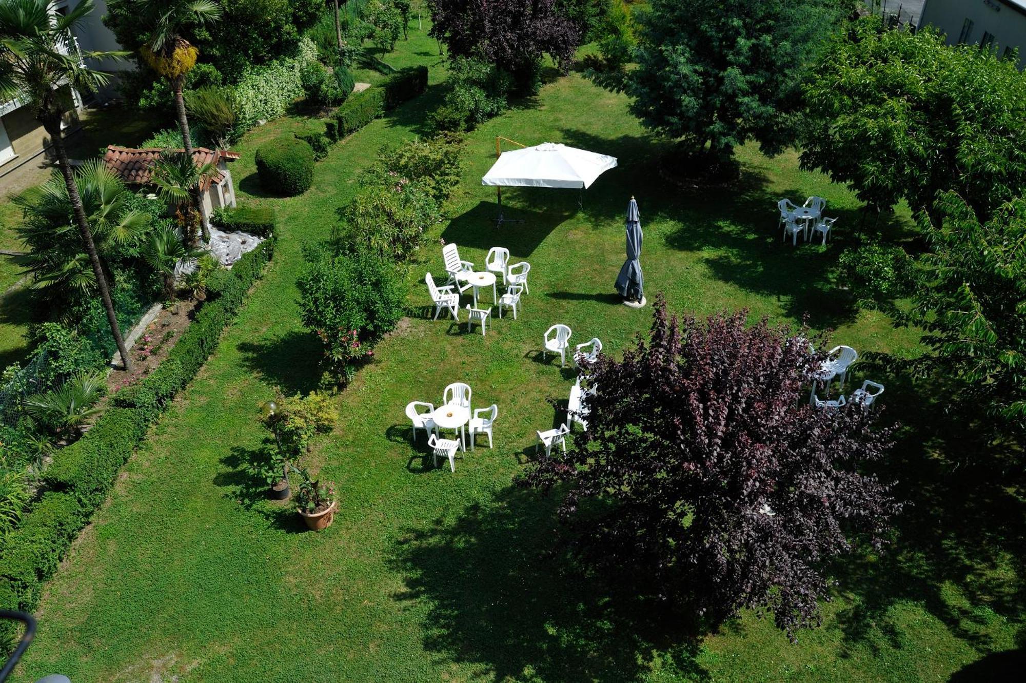 Hotel Villa Mon Toc Stresa Exterior foto